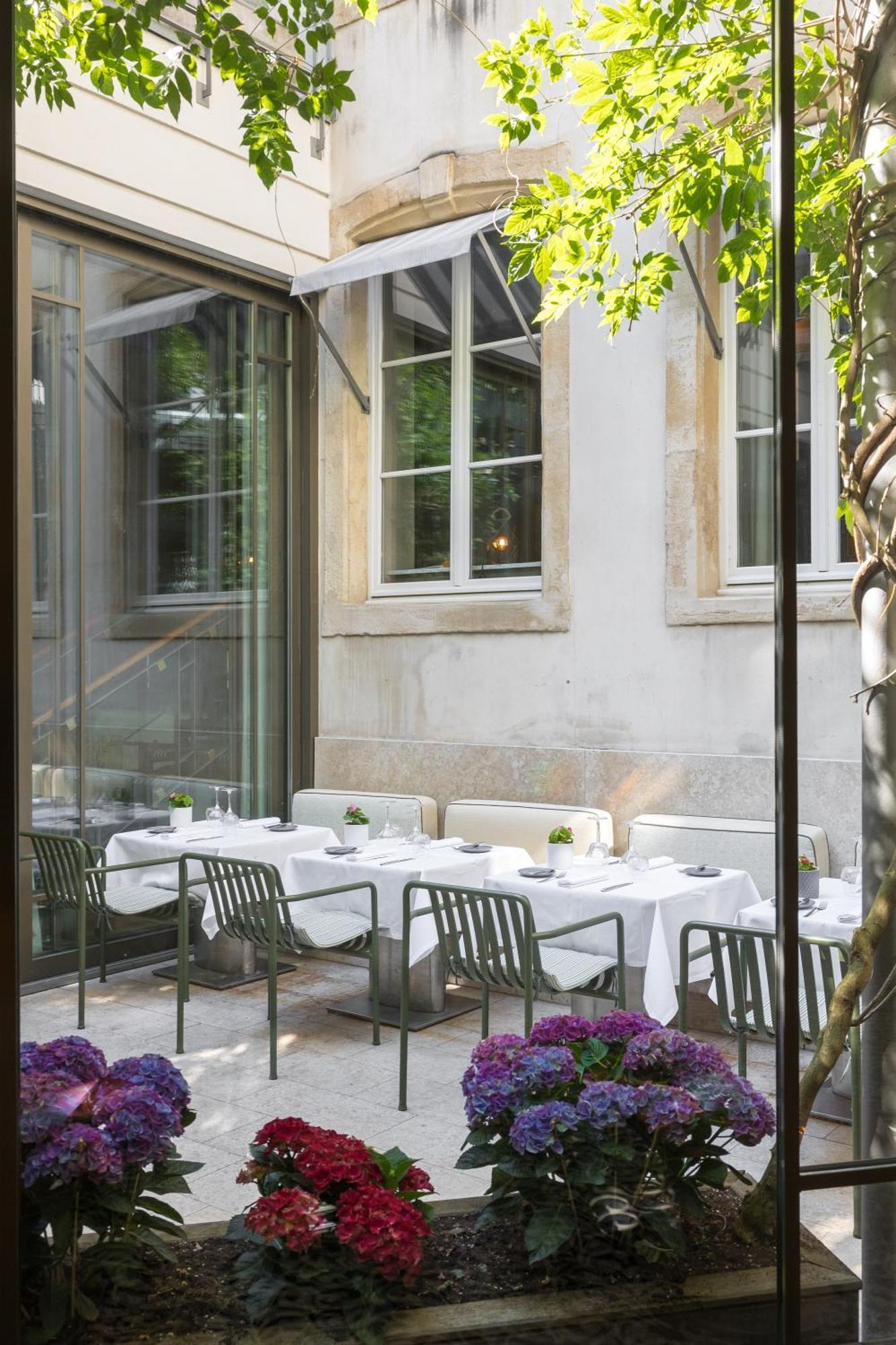 Le Place D'armes - Relais & Chateaux Hotel 5*