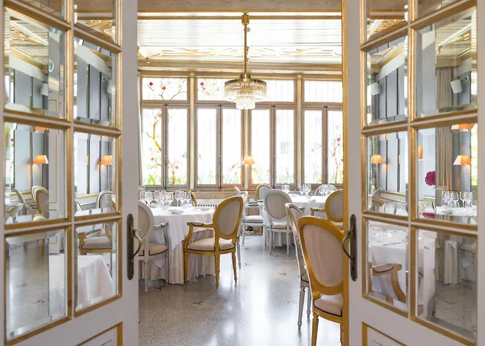 Hotel Le Place D\'Armes - Relais & Chateaux